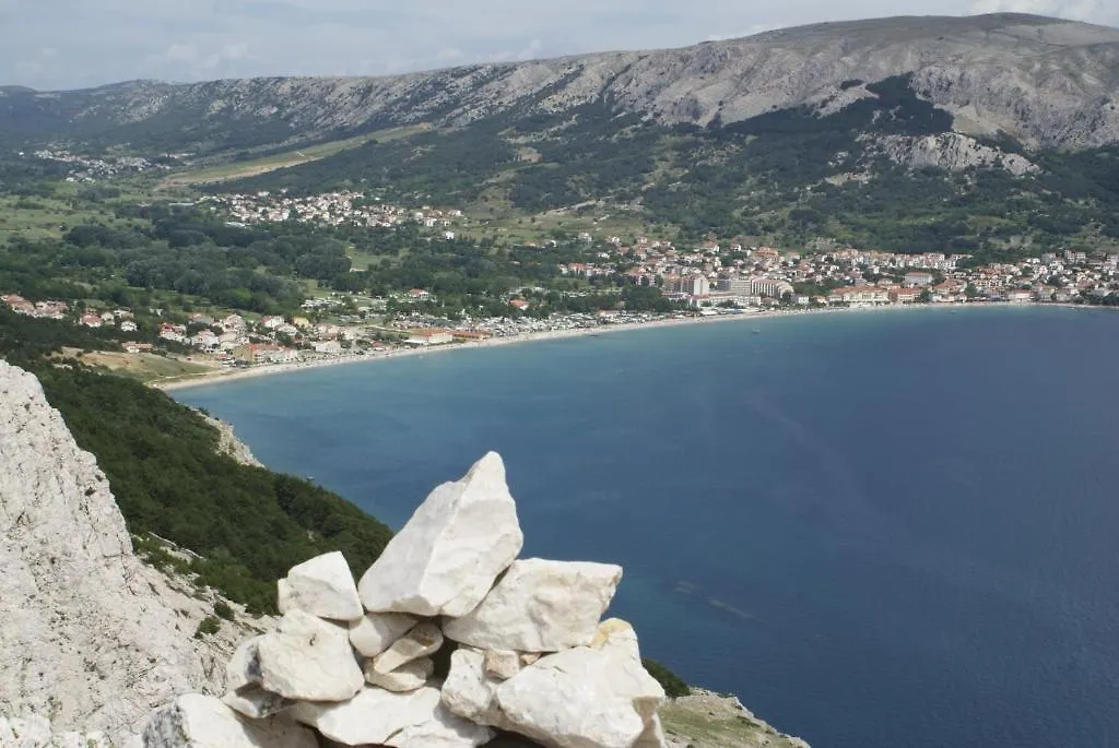 Vis A Vis Apartments Baška