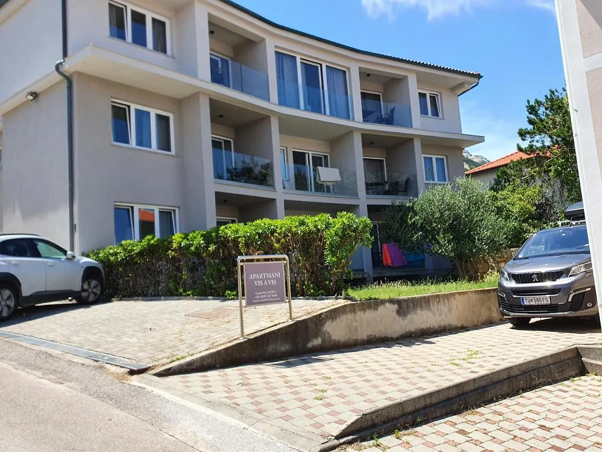 Vis A Vis Apartments